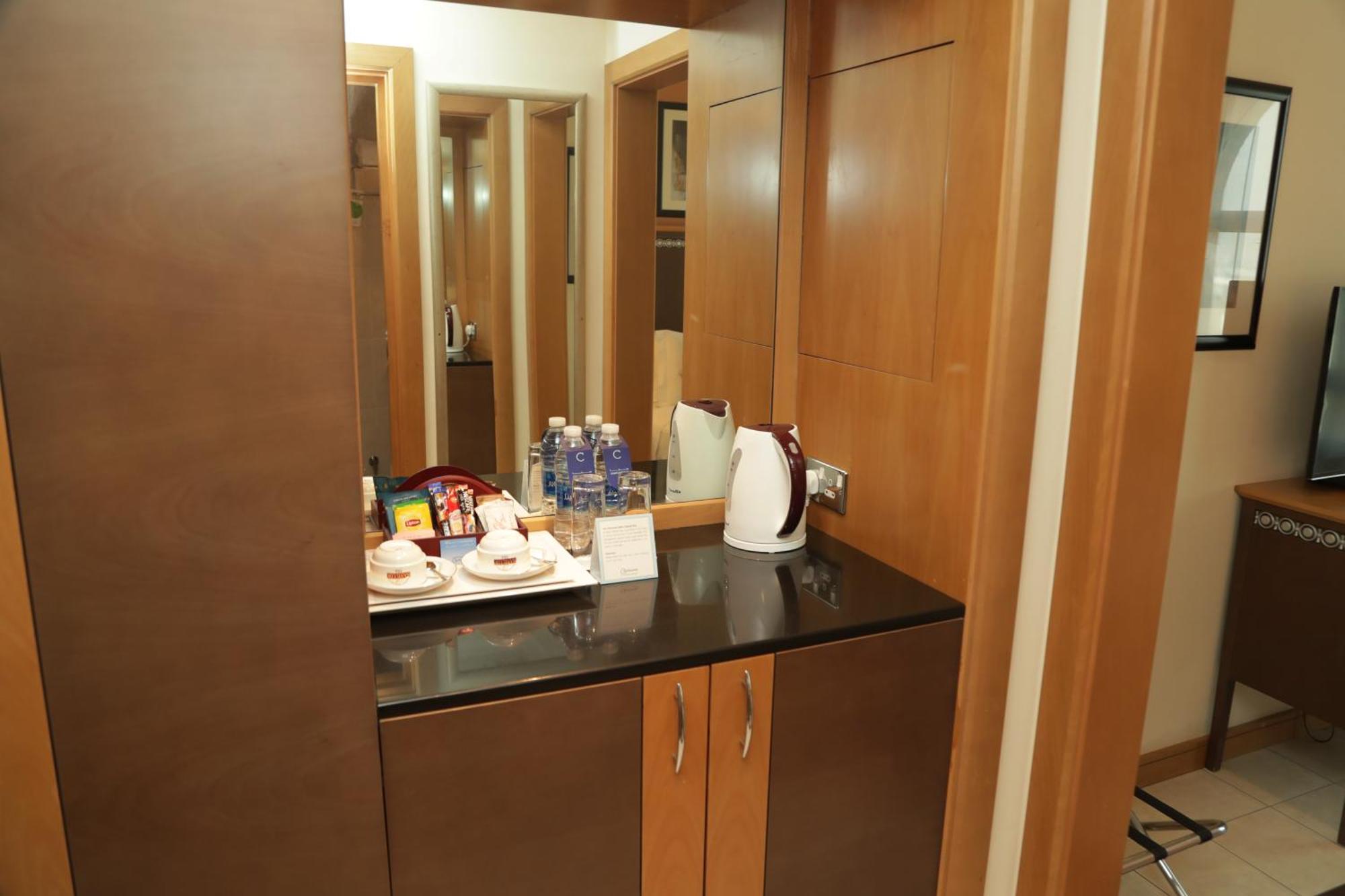 Copthorne Al Jahra Hotel & Resort Kuwait City Exterior photo
